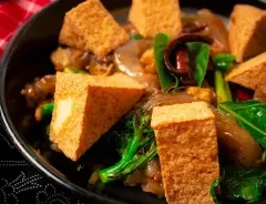 Zab Bite - Thai E-Sarn Cuisine - Thai restaurant in Vancouver – fine dining dishes, interior photos, and ambiance.