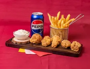 HiFive Chicken Marine Dr - Burger & Fried Chicken restaurant in Vancouver – fine dining dishes, interior photos, and ambiance.