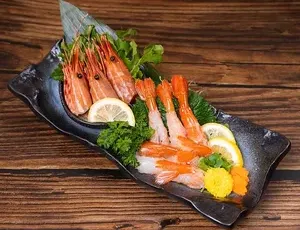 Shizenya - Japanese & Sushi restaurant in Downtown Vancouver – fine dining dishes, interior photos, and ambiance.