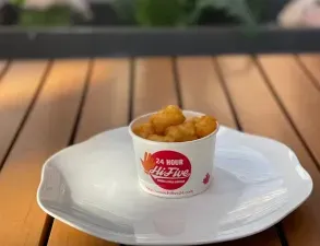 HiFive Chicken Marine Dr - Burger & Fried Chicken restaurant in Vancouver – fine dining dishes, interior photos, and ambiance.