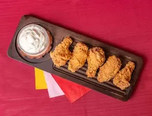 HiFive Chicken Marine Dr - Burger & Fried Chicken restaurant in Vancouver – fine dining dishes, interior photos, and ambiance.