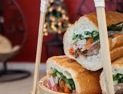 Saigon Bites Kingsway - South Asian restaurant in Burnaby – fine dining dishes, interior photos, and ambiance.