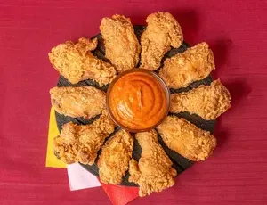HiFive Chicken Marine Dr - Burger & Fried Chicken restaurant in Vancouver – fine dining dishes, interior photos, and ambiance.
