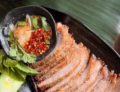 Zab Bite - Thai E-Sarn Cuisine - Thai restaurant in Vancouver – fine dining dishes, interior photos, and ambiance.
