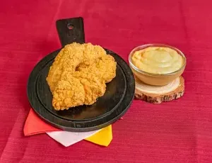 HiFive Chicken Marine Dr - Burger & Fried Chicken restaurant in Vancouver – fine dining dishes, interior photos, and ambiance.