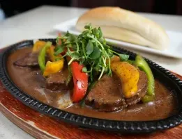 The Hestia Veggie - Vegan restaurant in Downtown Vancouver – fine dining dishes, interior photos, and ambiance.