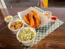 HiFive Chicken Marine Dr - Burger & Fried Chicken restaurant in Vancouver – fine dining dishes, interior photos, and ambiance.