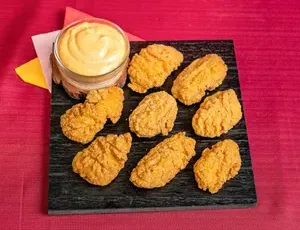 HiFive Chicken Marine Dr - Burger & Fried Chicken restaurant in Vancouver – fine dining dishes, interior photos, and ambiance.