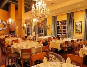 La Terrazza - Italian restaurant in Downtown Vancouver – fine dining dishes, interior photos, and ambiance.