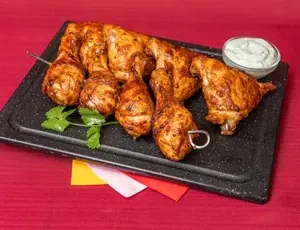 HiFive Chicken Marine Dr - Burger & Fried Chicken restaurant in Vancouver – fine dining dishes, interior photos, and ambiance.