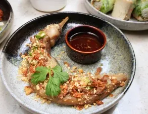 The Hestia Veggie - Vegan restaurant in Downtown Vancouver – fine dining dishes, interior photos, and ambiance.