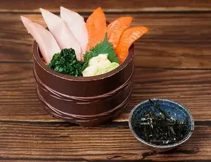 Shizenya - Japanese & Sushi restaurant in Downtown Vancouver – fine dining dishes, interior photos, and ambiance.