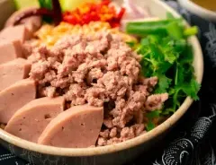 Zab Bite - Thai E-Sarn Cuisine - Thai restaurant in Vancouver – fine dining dishes, interior photos, and ambiance.