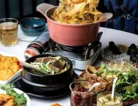 Crab Hot Lau Granville - Vietnamese restaurant in Vancouver – fine dining dishes, interior photos, and ambiance.