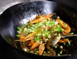 Song (by Kin Kao) - Thai restaurant in Vancouver – fine dining dishes, interior photos, and ambiance.