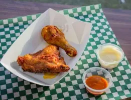 HiFive Chicken Marine Dr - Burger & Fried Chicken restaurant in Vancouver – fine dining dishes, interior photos, and ambiance.