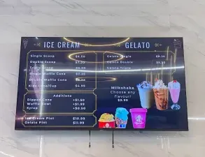 Ricardo's Granville (Bubble Tea, Ice Cream, Coffee) - Dessert restaurant in Downtown Vancouver – fine dining dishes, interior photos, and ambiance.