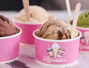 Ricardo's Granville (Bubble Tea, Ice Cream, Coffee) - Dessert restaurant in Downtown Vancouver – fine dining dishes, interior photos, and ambiance.