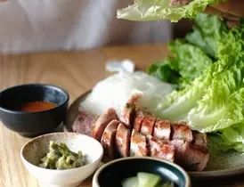 Niwa Restaurant - Global restaurant in Vancouver – fine dining dishes, interior photos, and ambiance.
