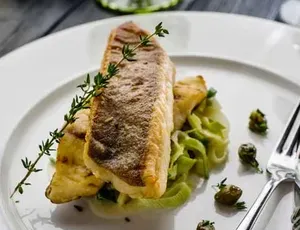 Steveston Seafood House - Seafood restaurant in Richmond – fine dining dishes, interior photos, and ambiance.