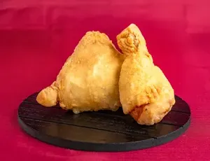 HiFive Chicken Marine Dr - Burger & Fried Chicken restaurant in Vancouver – fine dining dishes, interior photos, and ambiance.