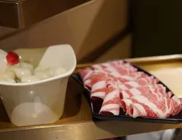 Haidilao Hotpot Richmond - Hot Pot restaurant in Richmond – fine dining dishes, interior photos, and ambiance.