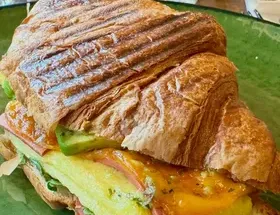 AM Cafe - Cafe restaurant in Vancouver – fine dining dishes, interior photos, and ambiance.
