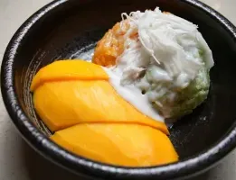 The Hestia Veggie - Vegan restaurant in Downtown Vancouver – fine dining dishes, interior photos, and ambiance.