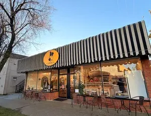 Cathy's Cafe - Cafe restaurant in Vancouver – fine dining dishes, interior photos, and ambiance.