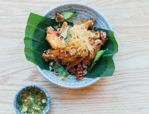 Song (by Kin Kao) - Thai restaurant in Vancouver – fine dining dishes, interior photos, and ambiance.
