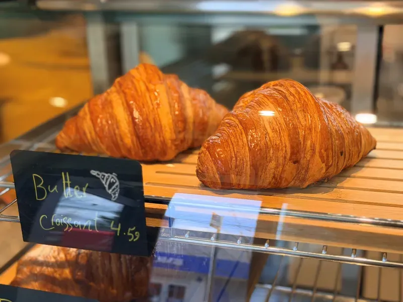 Picture of dish Butter Croissant at Miraas Café