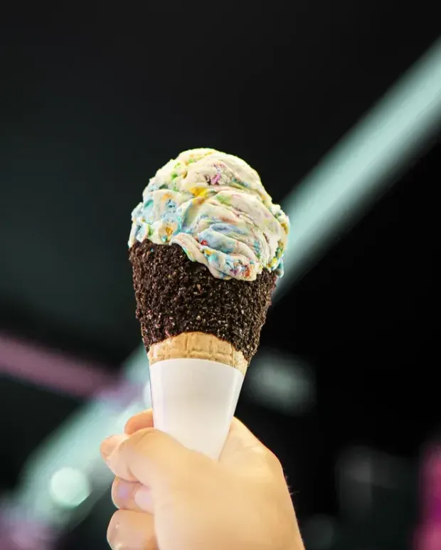 Picture of dish Birthday Cake Gelato at Ricardo's Granville