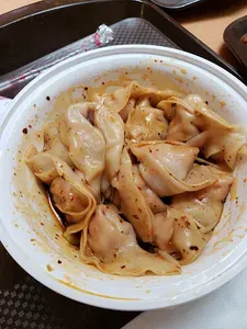 Szechuan House - restaurant in Richmond – fine dining dishes, interior photos, and ambiance. - Photo 1