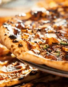 Pizza Garden Lougheed - restaurant in Burnaby – fine dining dishes, interior photos, and ambiance. - Photo 1