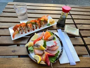 Big Bang Sushi - restaurant in Vancouver – fine dining dishes, interior photos, and ambiance. - Photo 1