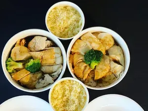 Bubble Waffle Cafe Marine Gateway - restaurant in Vancouver – fine dining dishes, interior photos, and ambiance. - Photo 1