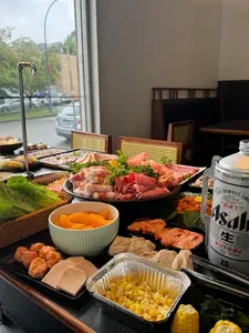 Hot Spot Buffet - restaurant in Vancouver – fine dining dishes, interior photos, and ambiance. - Photo 1