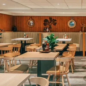 Moc Vietnamese Kitchen & Bar - restaurant in Vancouver – fine dining dishes, interior photos, and ambiance. - Photo 1