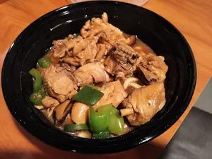Yang’s Braised Chicken Rice Burnaby - restaurant in Burnaby – fine dining dishes, interior photos, and ambiance. - Photo 1