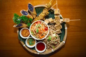 Picture of dish Bangkok Snack Platter at RENS
