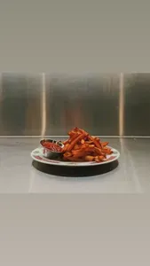 Picture of dish Fries at Aureliana