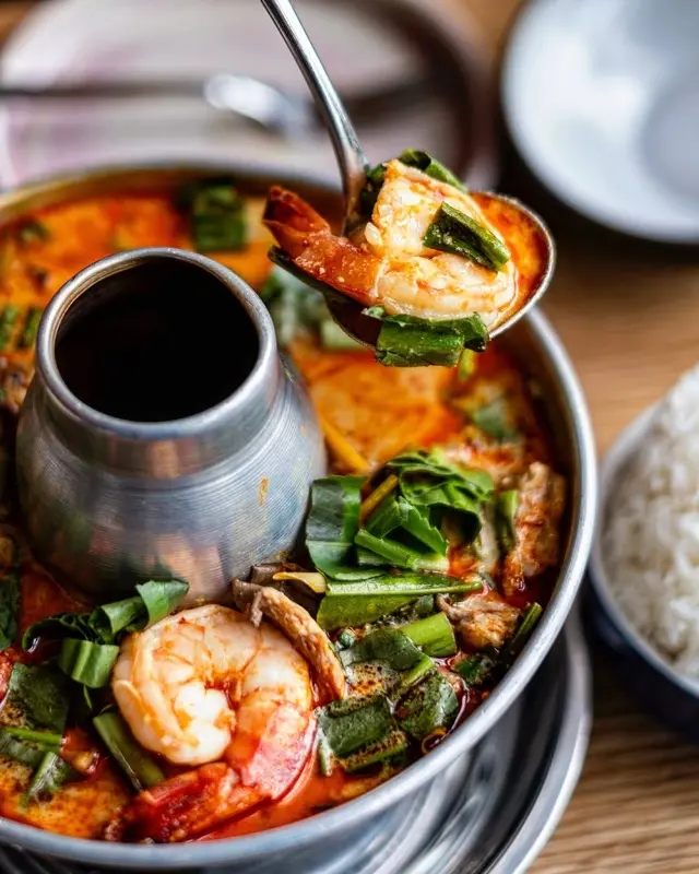 Thai stir-fry at Song by Kin Kao, a Michelin-recommended Thai restaurant in Vancouver